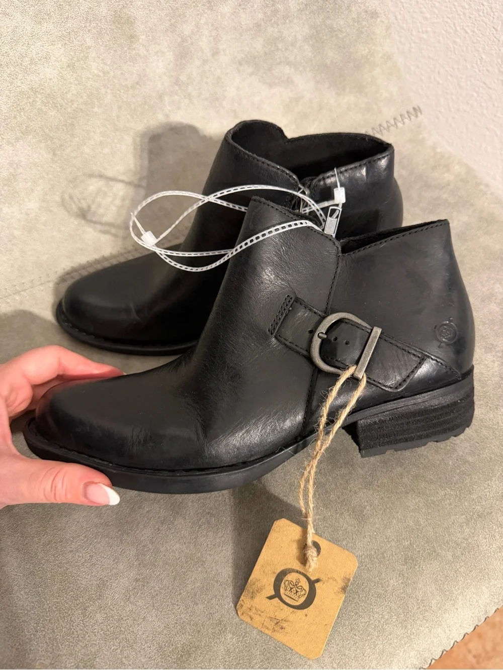 NWT Born Kace Black Leather Buckle Ankle Booties Sz 6.5 No Box
